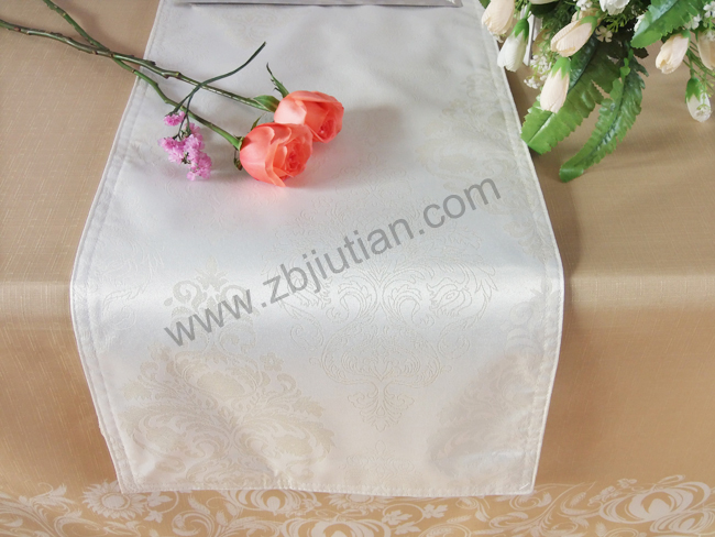 table runner