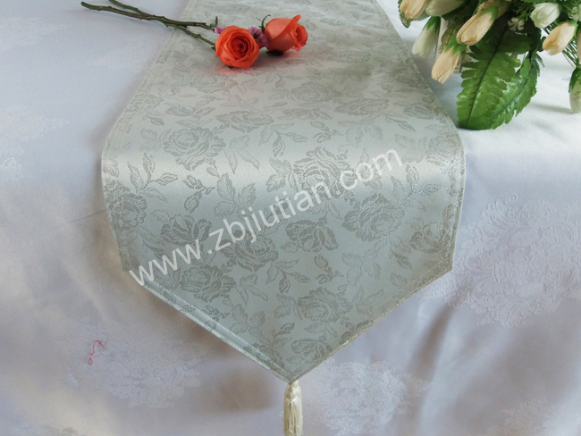 table runner