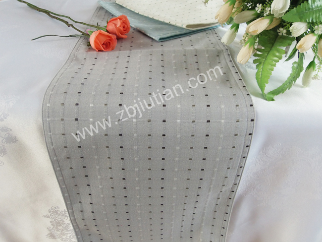 table runner